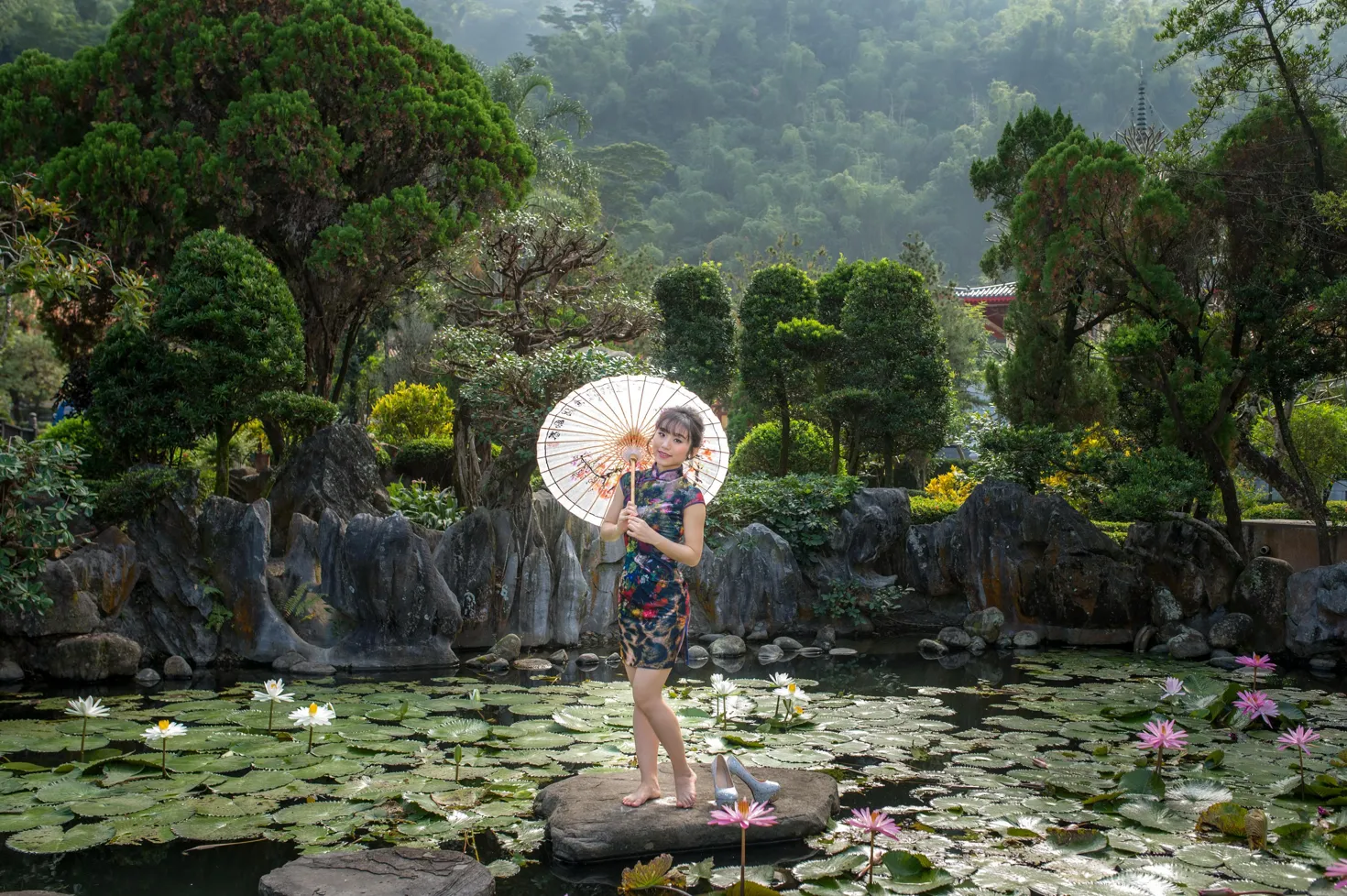 [Mzsock] NO.194 Yu Chen short cheongsam high heels beautiful legs street photography#[105P]-39